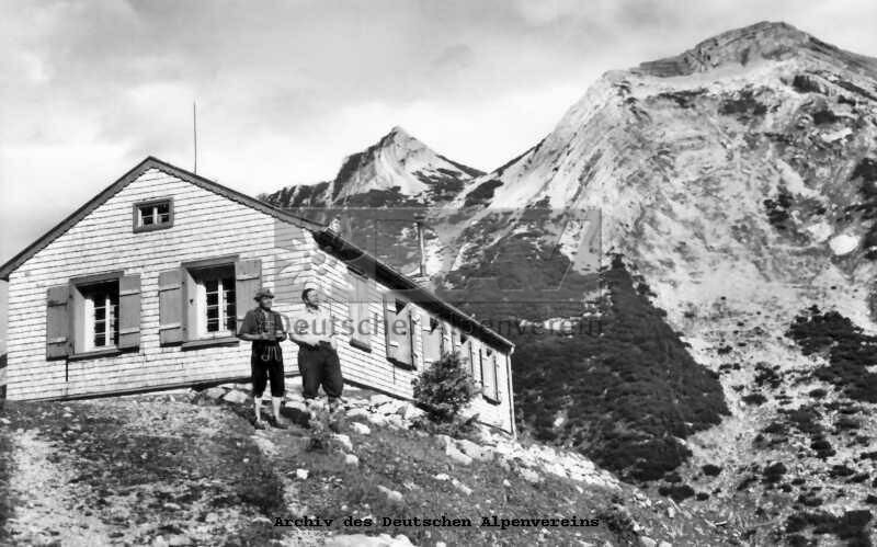 Das Soiernhaus zu Beginn seiner Nutzung | © Historisches Alpenarchiv Das Soiernhaus zu Beginn seiner Nutzung | © Historisches Alpenarchiv